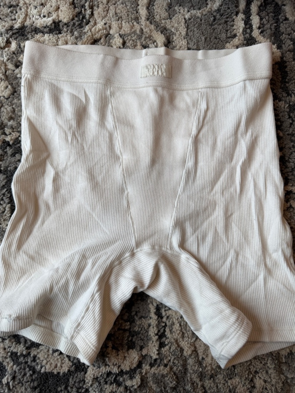 SKIMS White Ribbed Lounge Short